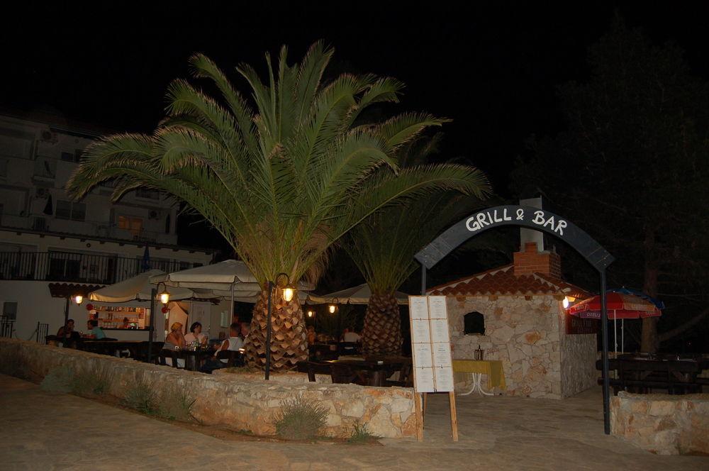 Gorgonia Apartments & Suites Verunić المظهر الخارجي الصورة
